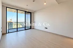 Modern Studio | Spacious | Prime Location