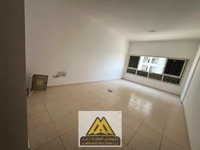 استوديو واسع للإيجار السنوي في النعيمية 1 عجمان | مطبخ منفصل | تكييف مركزي | بلكونة ممتازة | صيانة على المالك | بجانب مدرسة الحكمة | 22 ألف