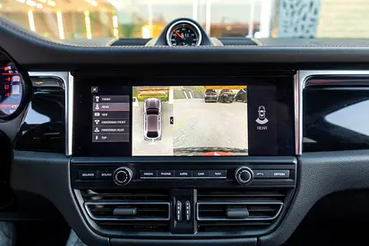 2021 Porsche MACAN — миниатюра 17