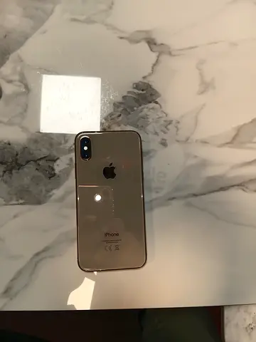 iPhone (gold) - with apple ID password first owner price nego plus free case 256gb