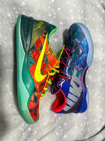 Nike ‘what the” Kobe VIII Protro  size 9US