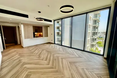 Rare 2br Corner Unit | Vacant | View Today