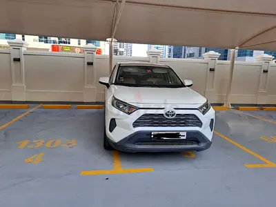 2021 Toyota RAV 4 LE GCC Specs in Excellent Condition