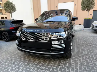 Land Rover Range Rover Vogue Special UAE Edition 2014 GCC Specs