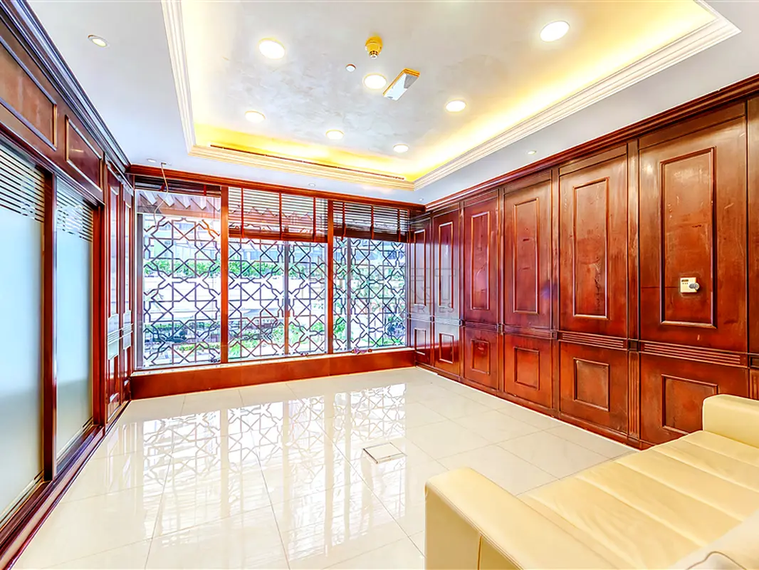 gallery-image