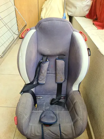 Used Britax-style Convertible Car Seat - Good Condition
