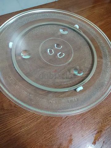 Microwave dish