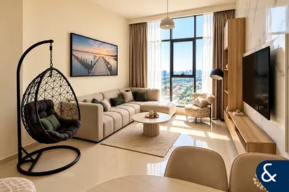 Upgraded 2 Bed | Victory Height Views | VOT