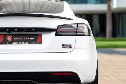 2023 Tesla MODEL S photo 6