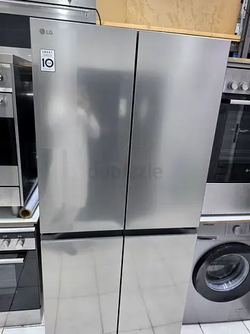 LG 4 Door Refrigerator bottom freezer 85cm width