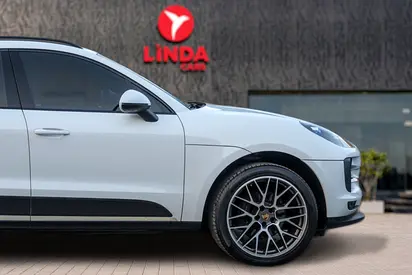 2021 Porsche MACAN — миниатюра 8