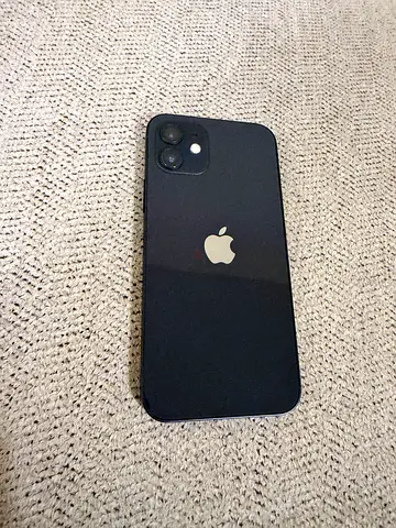 iPhone 12 128gb Used in Excellent Condition