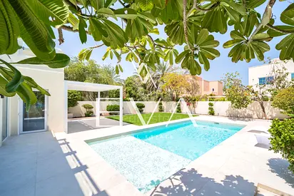 PRIVATE POOL | FULLY UPGRADED | HUGE LAYOUT