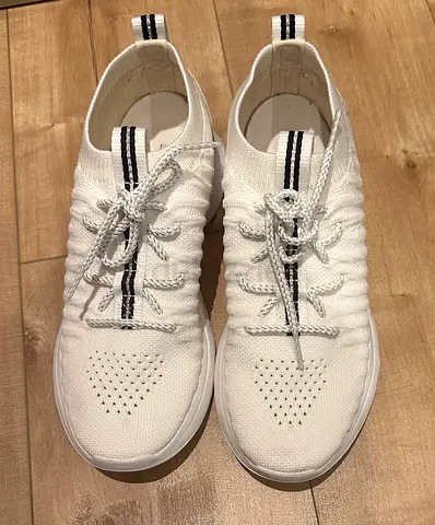 Lacoste Sport women’s sneakers – White