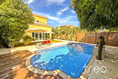 Extended | 4BR | Landscaped | October