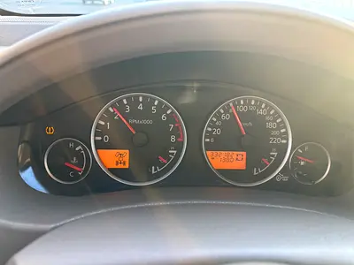 2010 Nissan PATHFINDER 照片 2