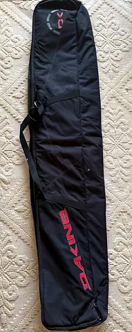 Dakine padded snowboard/ski bag - black, used