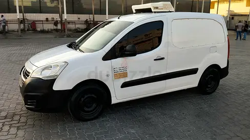 2018 Peugeot Partner Van Long Body GCC Specs