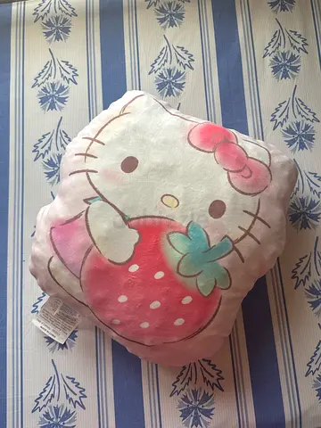 Hello Kitty Plushie Pillow Miniso