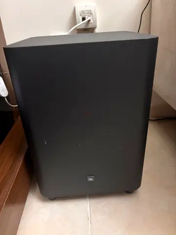 JBL Bar 5.1 Surround Soundbar + Subwoofer