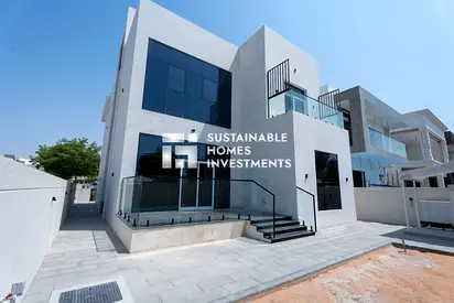 Single Row l Ready To Move In l Luxury Living