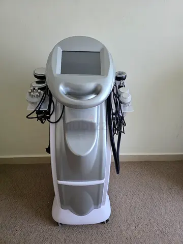 Professional Cavitation RF Vacuum Beauty Machine QL-289 – Clinic Clearance