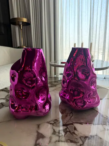2 pink H&M flower vases