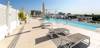 FULLY FURNISHED | CHILLER FREE | FULLY UPGRADED