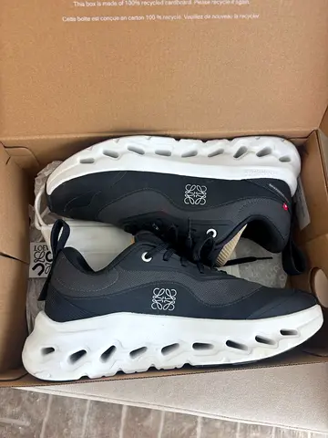 Loewe x On Cloudtilt 2.0 running sneakers black white trainers 39 euro 6 UK