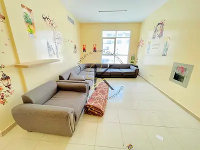 Amazing like good condition 1bedroom with balcony big one layout