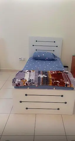 Executive Bed space for girls