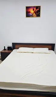 Fully Furnished Peaceful Luxury Private Room (including all bills)