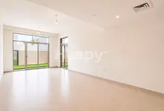 Single Row | Mid Unit | Landscaped