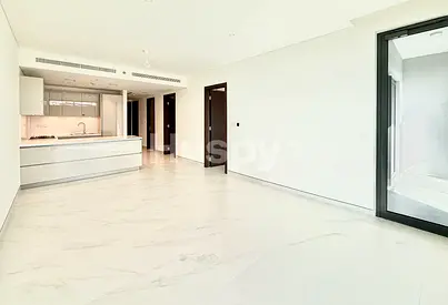 Vacant | Spacious Layout | High Floor