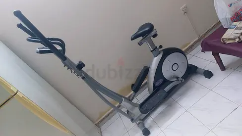 Used elliptical cross trainer with adjustable seat - good condition