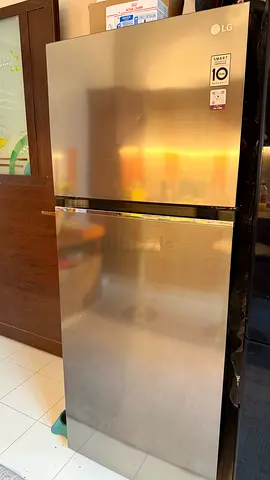 Refrigerator LG
