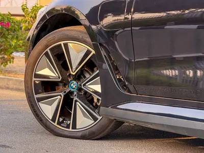 صورة 7 لـ 2023 BMW I3