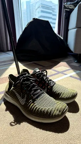 Nike Free RN Flyknit