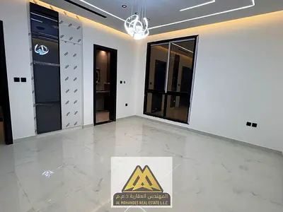 فيلا للإيجار السنوي في الباهية عجمان، مساحة 3400 قدم²، أرض 3014 قدم²، 4 غرف، طابقين وروف، مجلسين، غرفة خادمة، حوش واسع، 115 ألف درهم