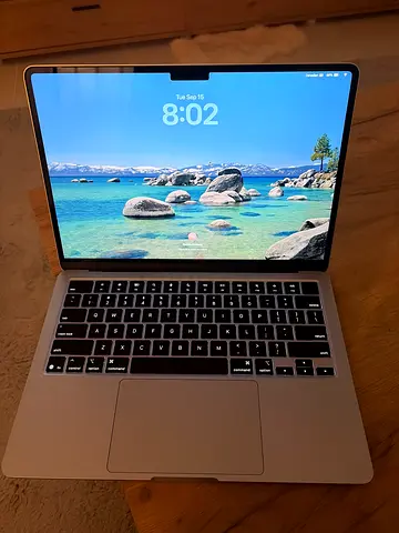 MacBook Air M4 13”