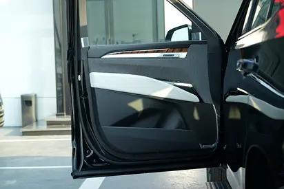 2026 Cadillac ESCALADE — миниатюра 19