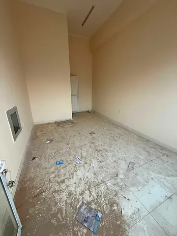 Commercial shop for rent in Umm Al Quwain, Umm Al Thu'ub, with bathroom