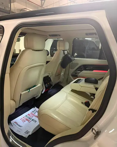 2023 Land Rover Range Rover SE P530 | GCC Specs | Low Mileage. Under Dealer Warranty
