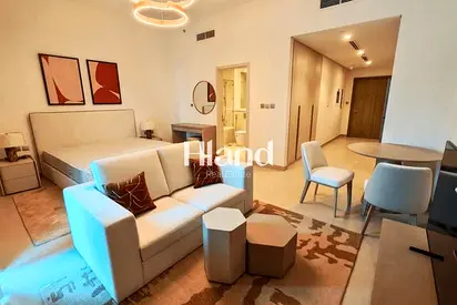 Vibrant Fully Furnished Home | Resort-style Living