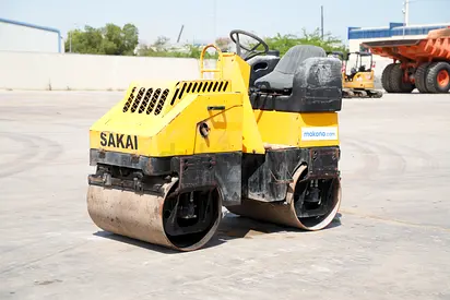 2008 Sakai CR270 Tandem Roller | 1.32 Ton | 13.2 kN | GCC spec | Custom paid | PRICE - AED 7,300