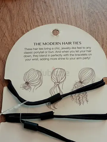 Set of 3 black modern hair ties with jewelry-like connector by Kristin Ess