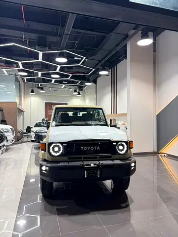 2026 Toyota LAND CRUISER 70 SERIES 照片 2