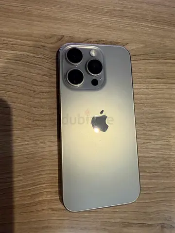 Like new !!  Apple iphone 15 pro