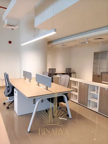 Fully Furnished | Near Metro | High Floor | Vacant