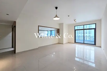 High floor | Vacant now! | Unfurnished